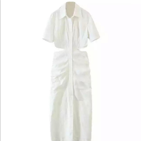 The Cut-Out dress is perfect for the Spring or Summer - Picture 2 of 3